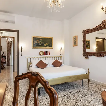 Apartment Angolo Stazione - Con Terrazzo Panoramico